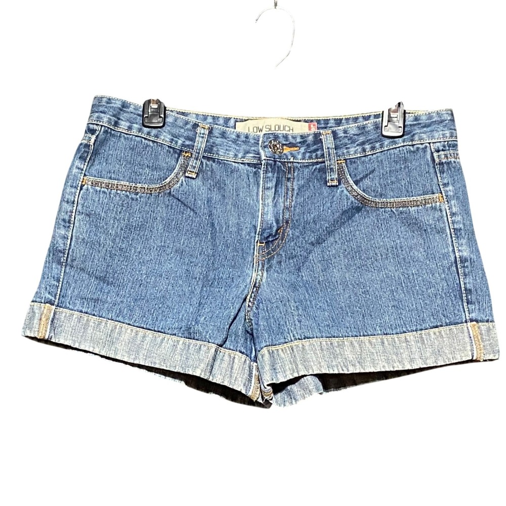 Levis Y2K Low Slouch Denim Shorts Medium Wash Cuffed Women Size 9 Retro Festival